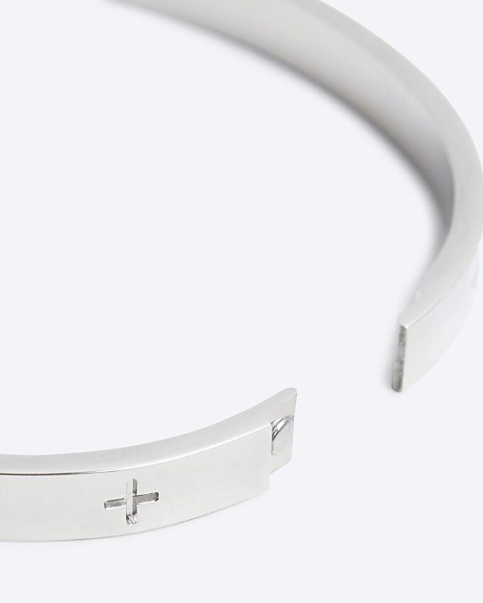 Armband i stål med rhodiumbeläggning
