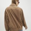 Beige bomberjacka i överstorlek i mocka