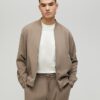 Beige bomberjacka med smal passform