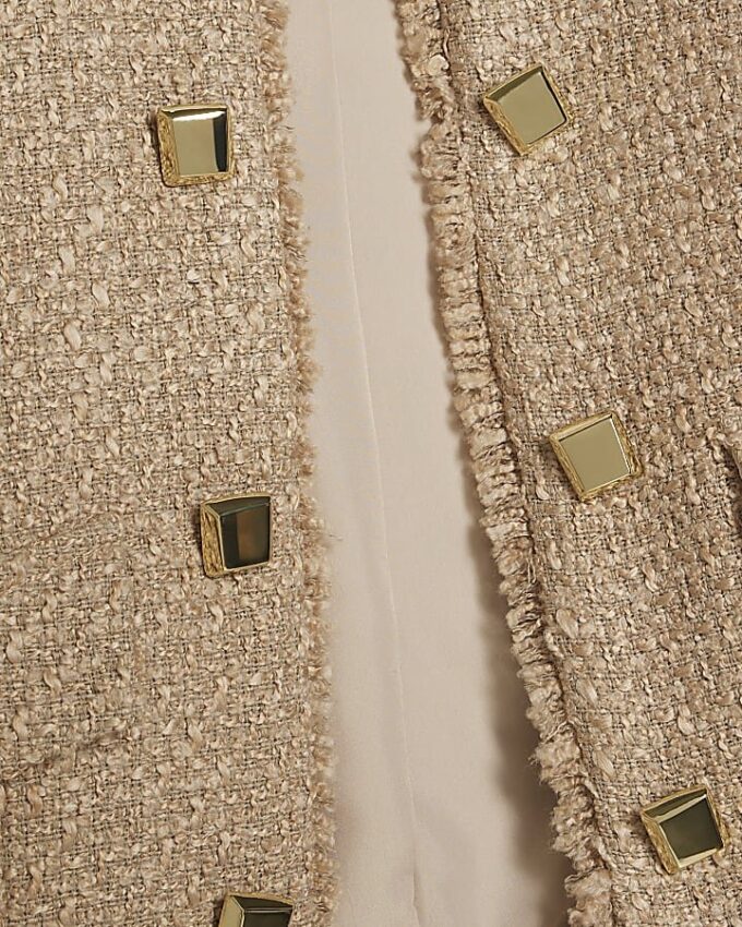 Beige boucléjacka