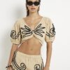 Beige broderad strandkroppstop