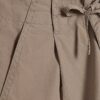 Beige cargo-byxor med vida ben