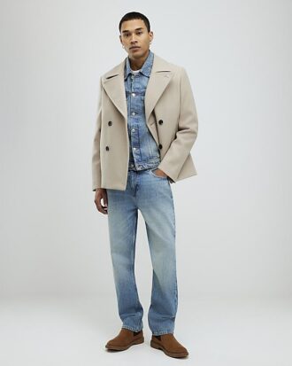Beige dubbelknäppt peacoat