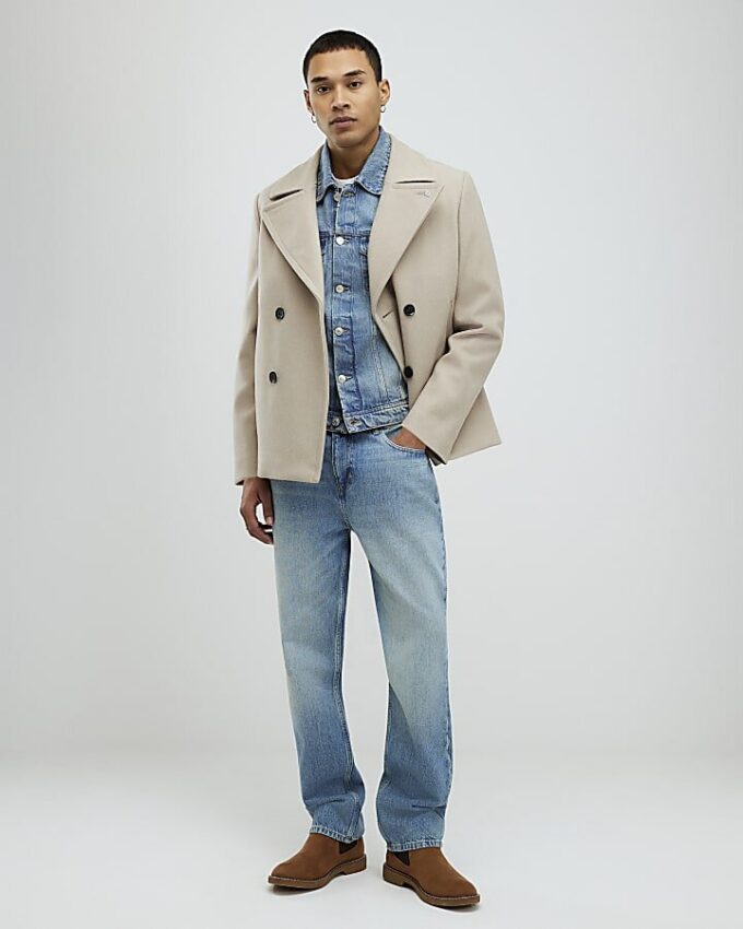 Beige dubbelknäppt peacoat