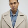 Beige dubbelknäppt peacoat