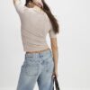Beige kortärmad figursydd topp