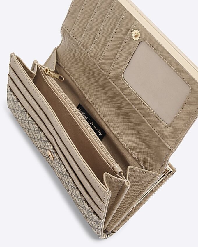 Beige lackerad RI Monogram-plånbok med paneler