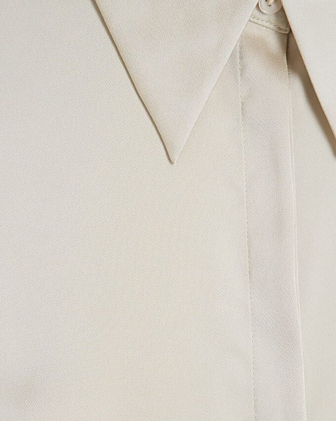 Beige långärmad slim fit-skjorta i satin