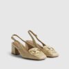 Beige loafers med spänne och slingback-klack