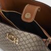 Beige monogram-hinkväska i paket