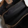 Beige monogramvävd totebag med kedja fram