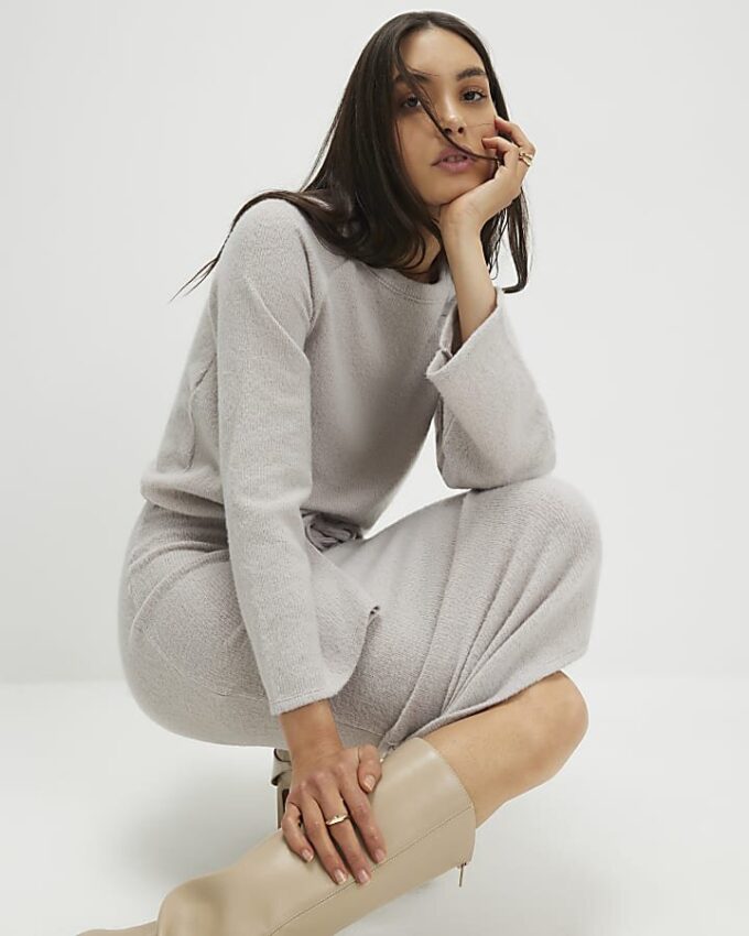 Beige mysig långärmad ribbad topp med bubbelkant