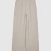 Beige mysiga byxor med vida ben