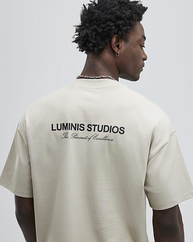Beige oversized Luminis Studios T-shirt