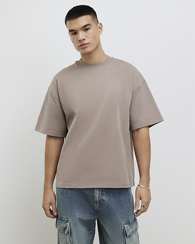 Beige oversized-passformad T-shirt