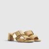 Beige sandaler i imitationsmocka med dubbla spännen