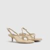 Beige sandaler med remmar och klack i mocka