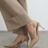 Beige slingback-pumps med perspex-klack