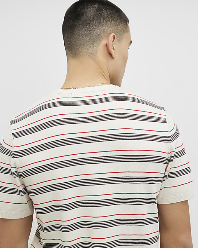 Beige stickad randig T-shirt