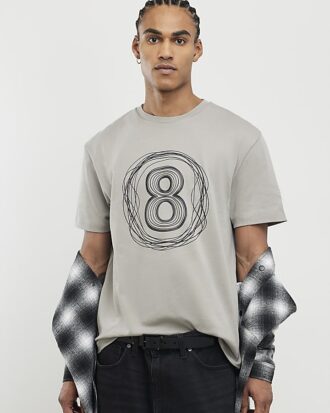 Beige T-shirt med normal passform 8