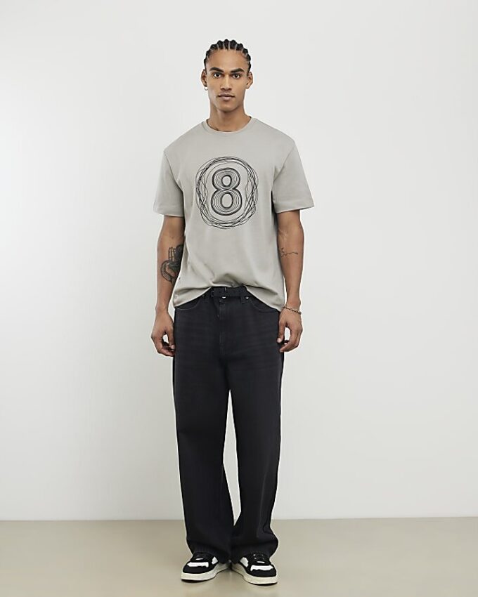 Beige T-shirt med normal passform 8