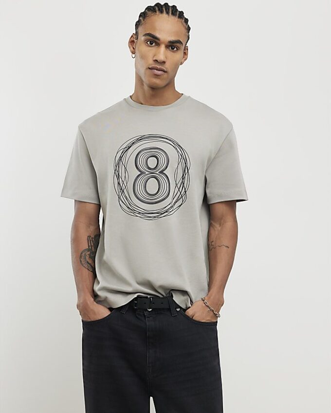Beige T-shirt med normal passform 8