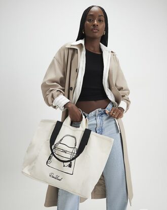 Beige totebag med ficka fram