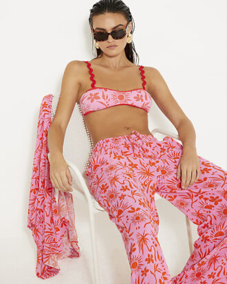 Bikinitopp med rosa blommönster