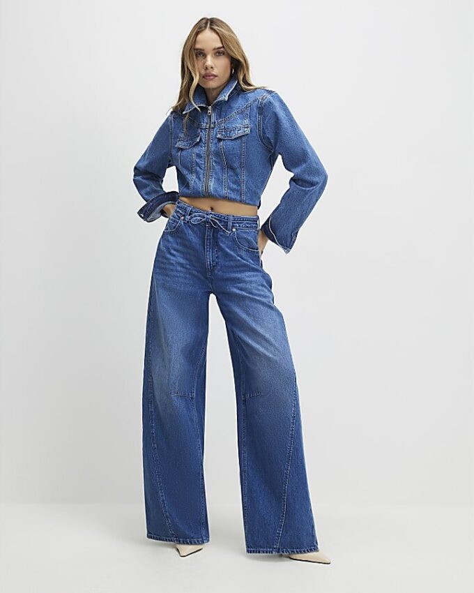 Blå baggy jeans med vida ben och knytmidja
