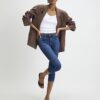 Blå caprijeans med smal passform Blå caprijeans med smal passform
