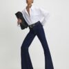 Blå högmidjade avslappnade flare-jeans