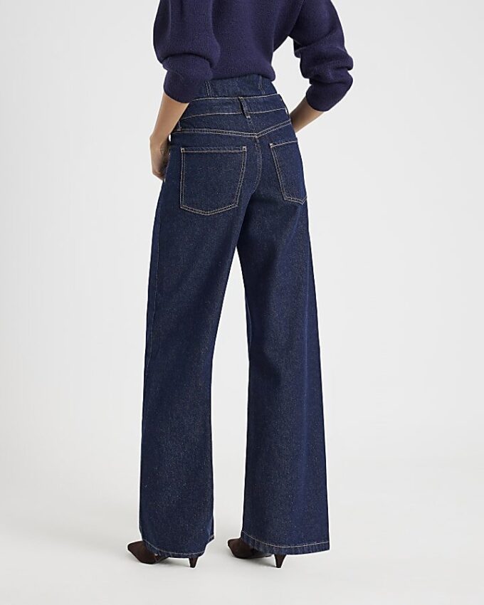 Blå jeans med dubbel midja och vida ben