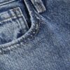 Blå jeans med hög midja och raka ben