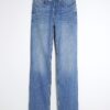 Blå jeans med hög midja och raka ben
