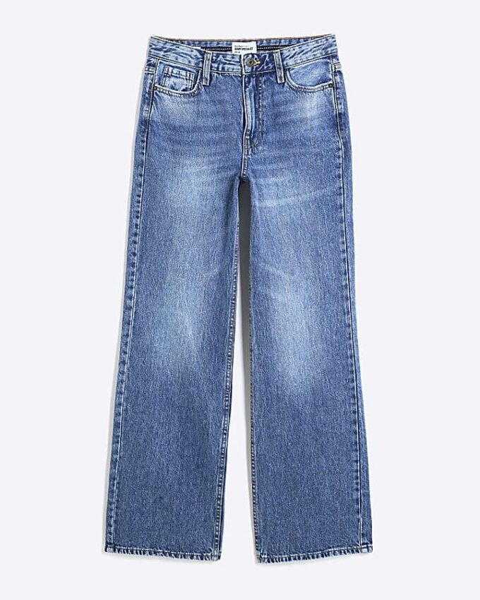 Blå jeans med hög midja och raka ben