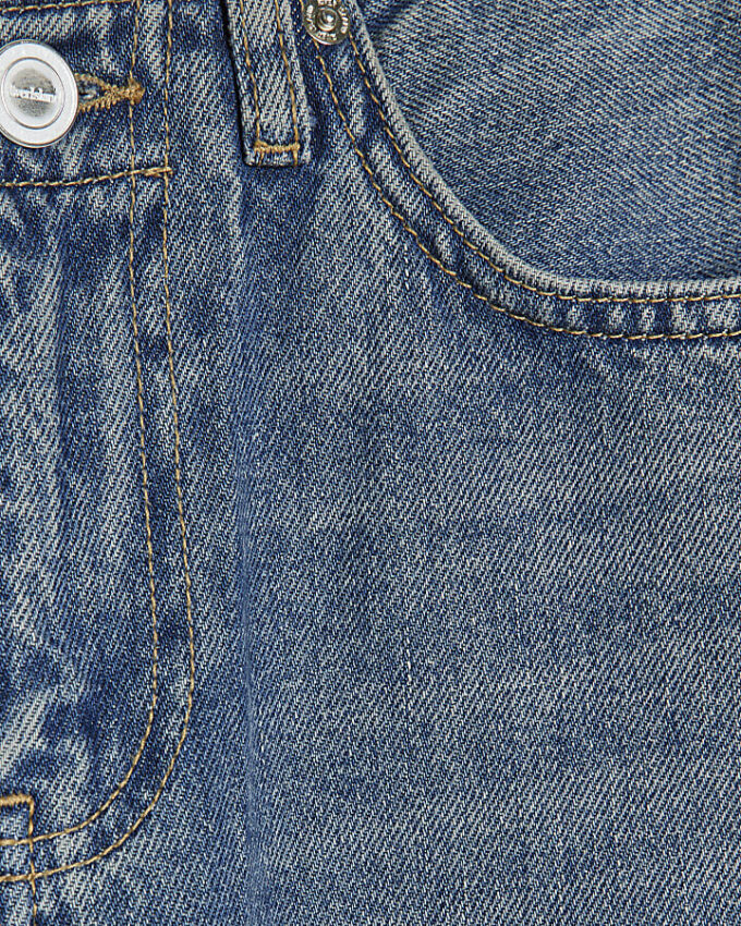 Blå jeans med hög midja och vida ben