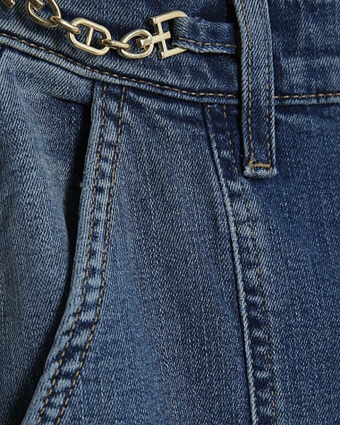 Blå jeans med hög midja och vida ben Blå jeans med hög midja och vida ben