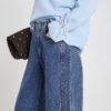 Blå jeans med hög midja, sömmar och vida ben