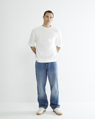 Blå jeans med lös passform