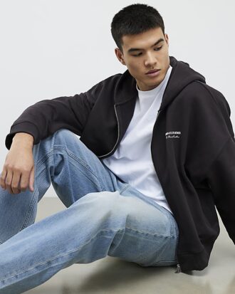 Blå jeans med lös passform