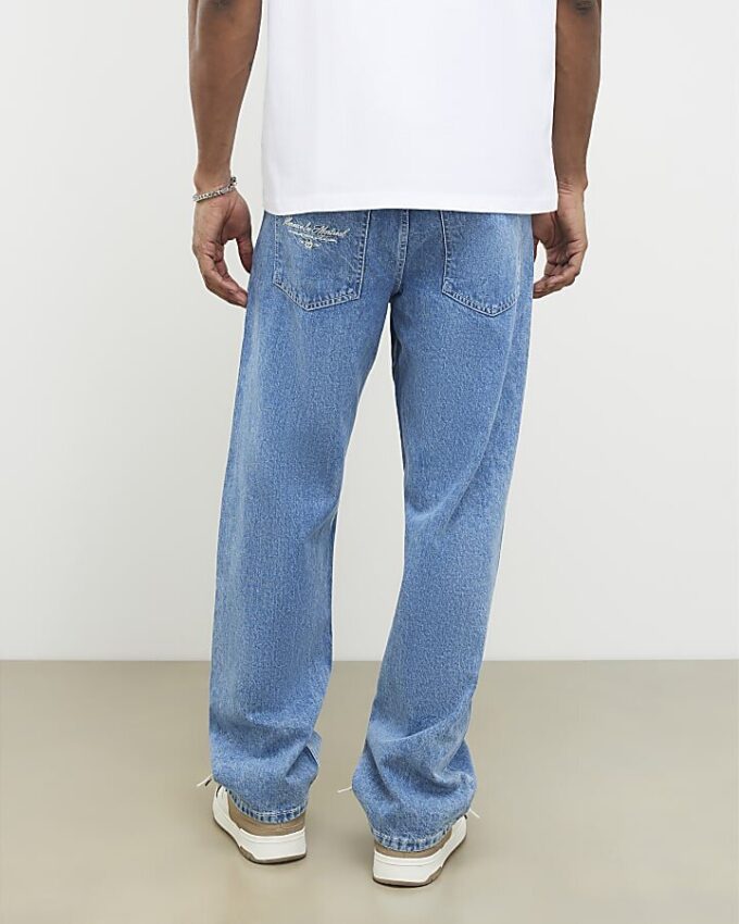 Blå jeans med lös passform