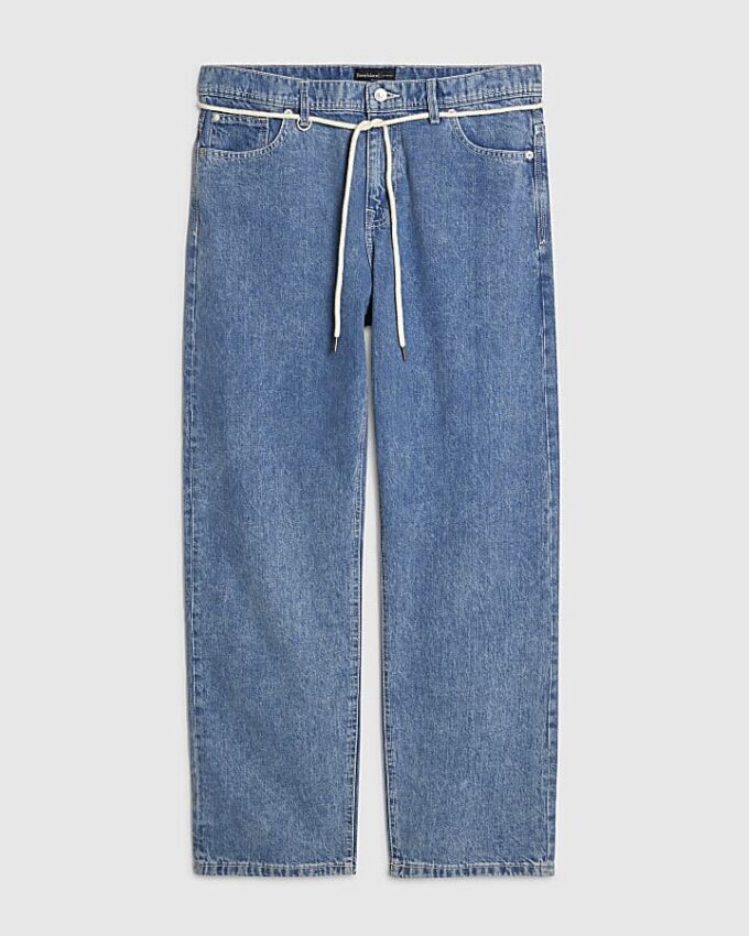 Blå jeans med lös passform
