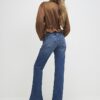 Blå jeans med medelhög midja och bootcut