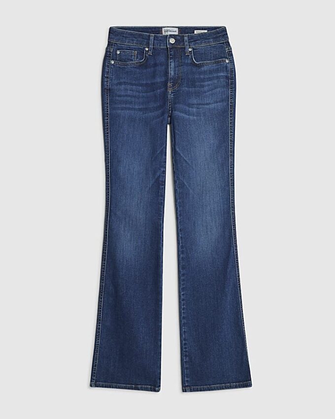 Blå jeans med medelhög midja och bootcut Blå jeans med medelhög midja och bootcut