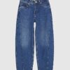 Blå jeans med medelhög midja och sömmar