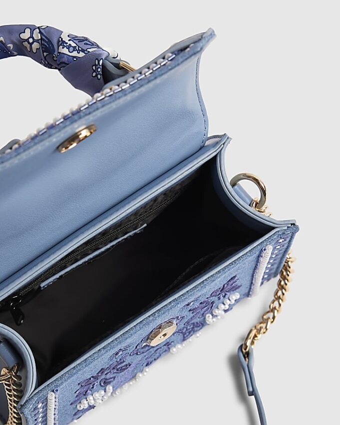 Blå mini-broderad crossbody-väska