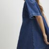 Blå miniklänning i denim med dragkedja fram