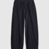 Blå pull-on-jeans med utsvängda ben