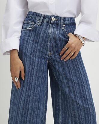 Blå randiga jeans med vida ben