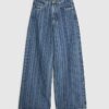 Blå randiga jeans med vida ben Blå randiga jeans med vida ben